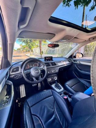 AUDI Q3 2.0 TFSI ATTRACTION QUATTRO 4P GASOLINA S TRONIC
